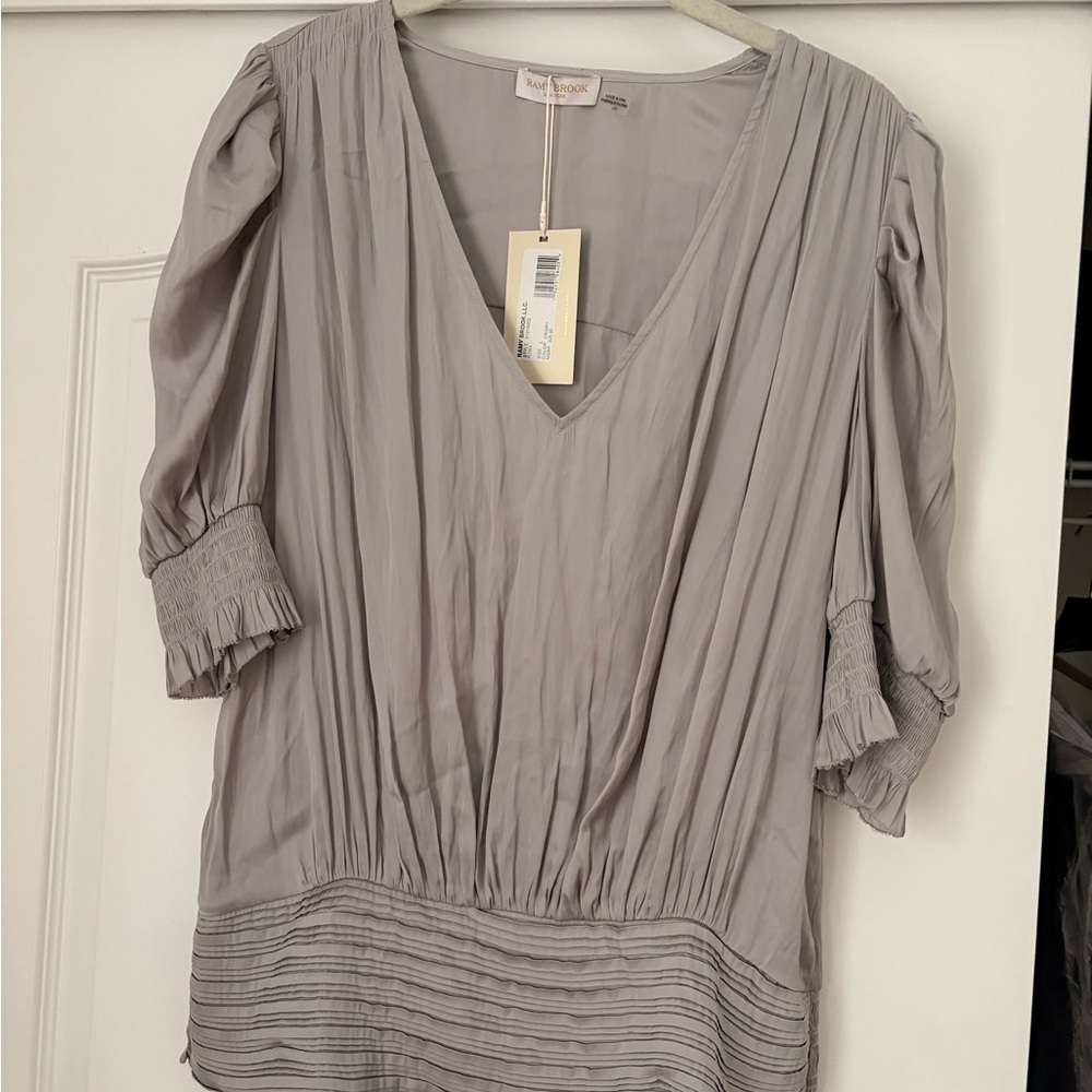 Ramy Brook Light Gray V-Neck Pleated Blouse